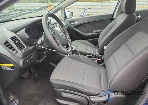 2017 Kia Forte Lx z USA, uszkodzony, nr VIN 3KPFL4A72HE092333